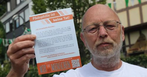 Pädophilie-Projekt "Wir sind auch Menschen": Toleranzraum für Flyer "Pädophilie ist keine Tat" ja, aber kein Infostand